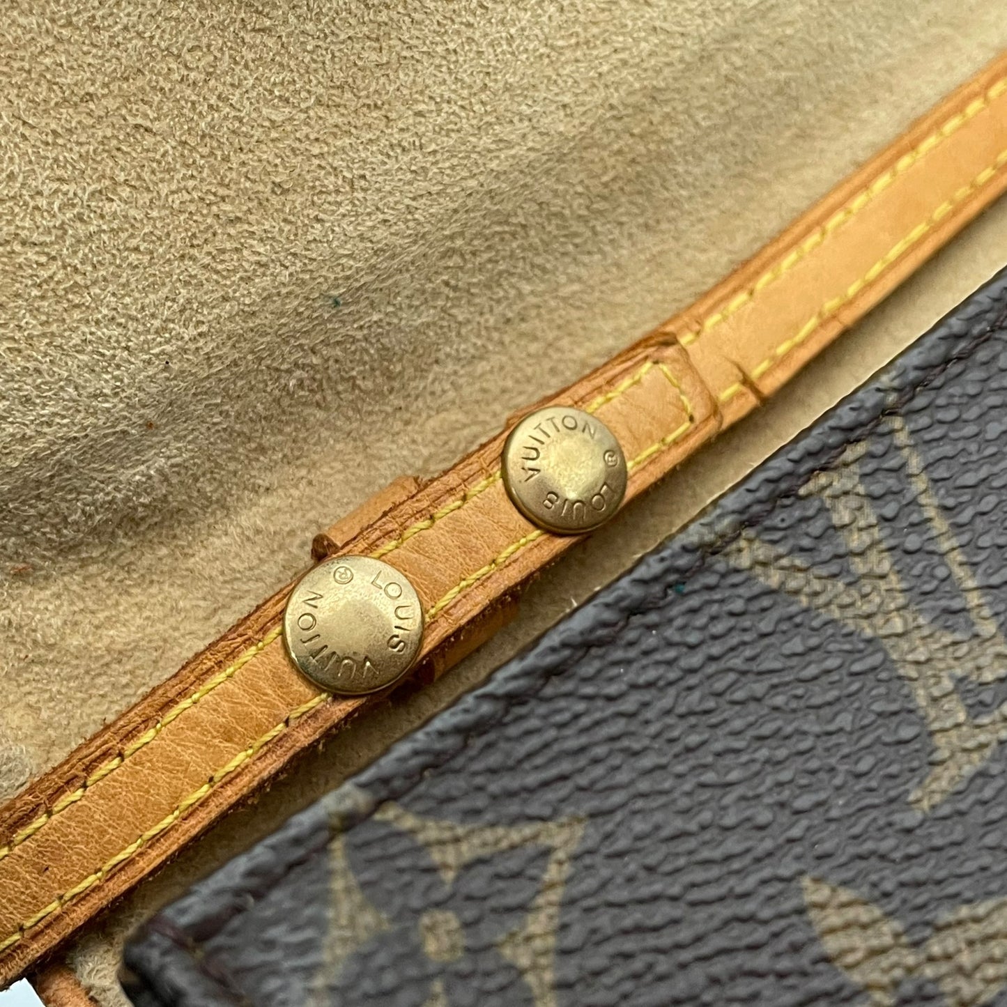 Louis Vuitton ルイヴィトン モノグラム ポシェットツインGM ショルダーバッグ 斜め掛け クロスボディ PVC レザー ブラウン 茶系 ゴールド金具 カジュアル レディース 人気 定番 鞄 M51852 K10