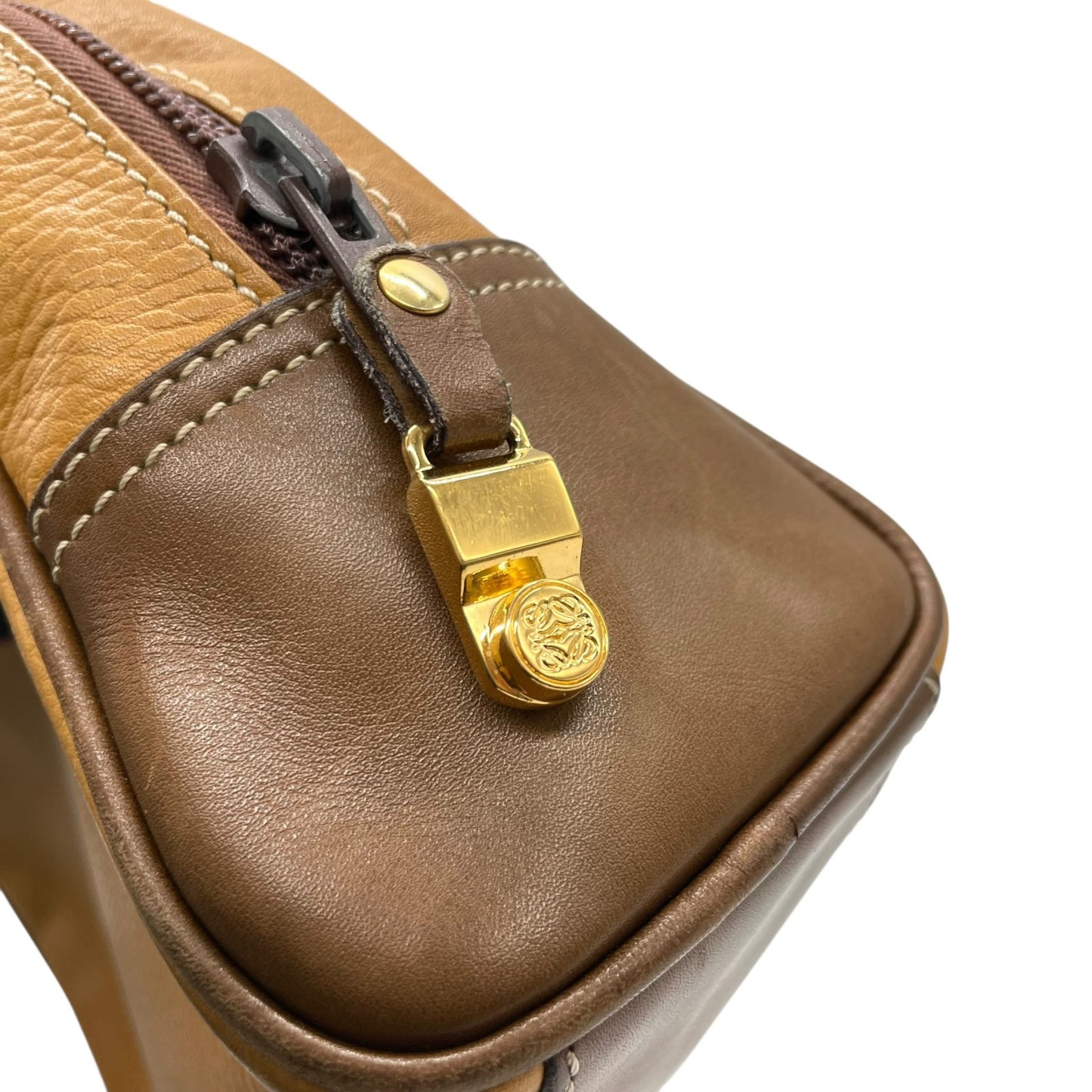 LOEWE ロエベ アナグラム レザー クラッチバッグ ベージュ ブラウン ゴールド金具 セカンドバッグ メンズ レディース ヴィンテージ K7