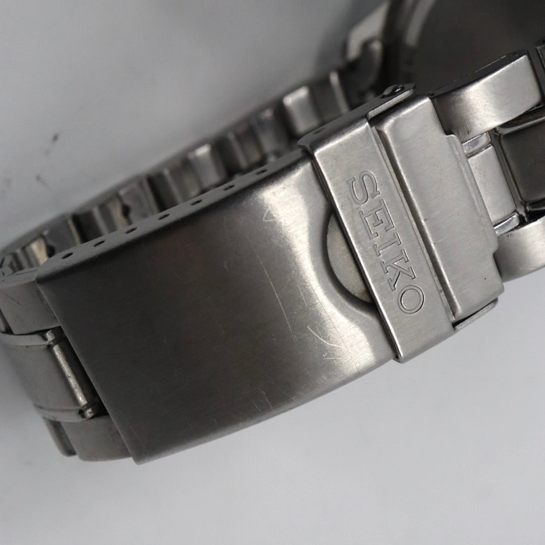 SEIKO セイコー スピリット クロノグラフ メンズ 腕時計 ステンレススチール ブラックダイヤル タキメーター クオーツ ビジネス カジュアル G13