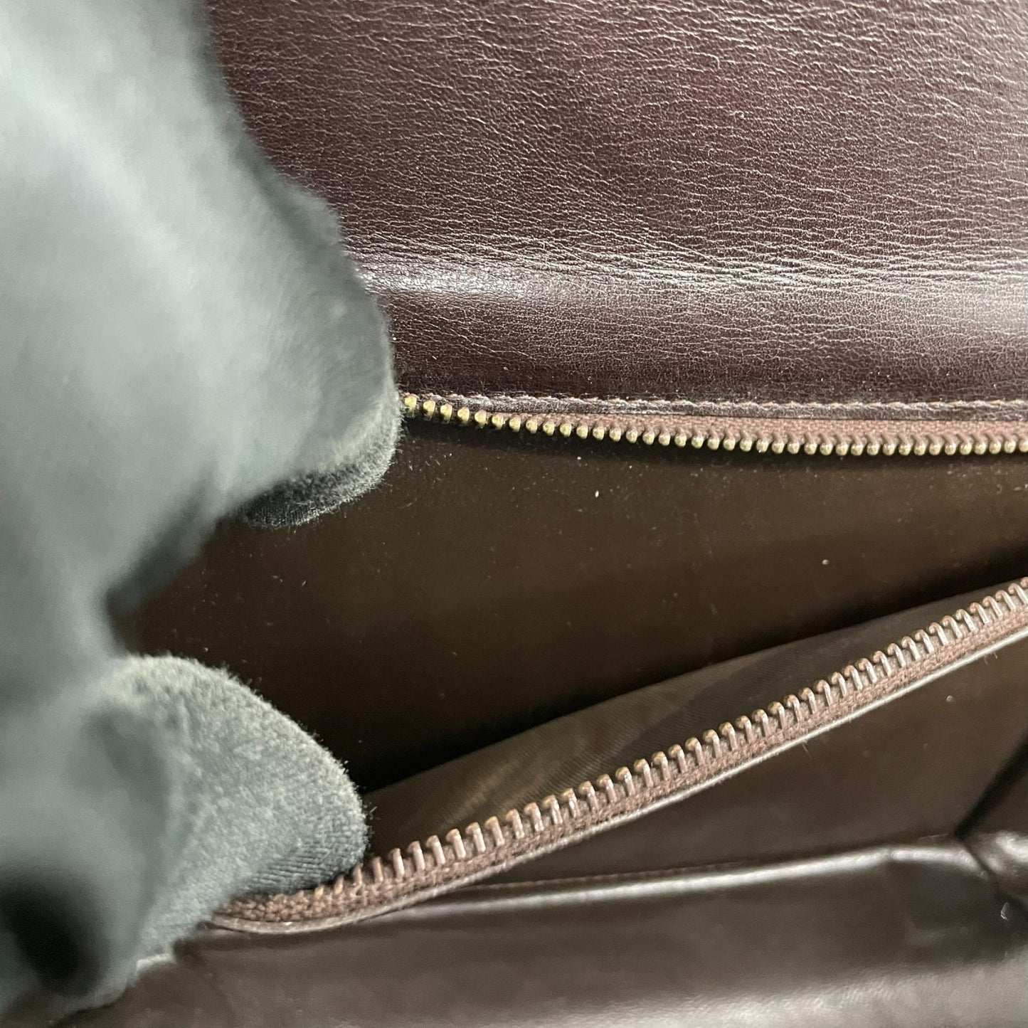 CELINE セリーヌ Cマカダム サルキー ショルダーバッグ キャンバス レザー ブラウン ゴールド金具 ヴィンテージ フラップバッグ 馬車金具 レディース K5