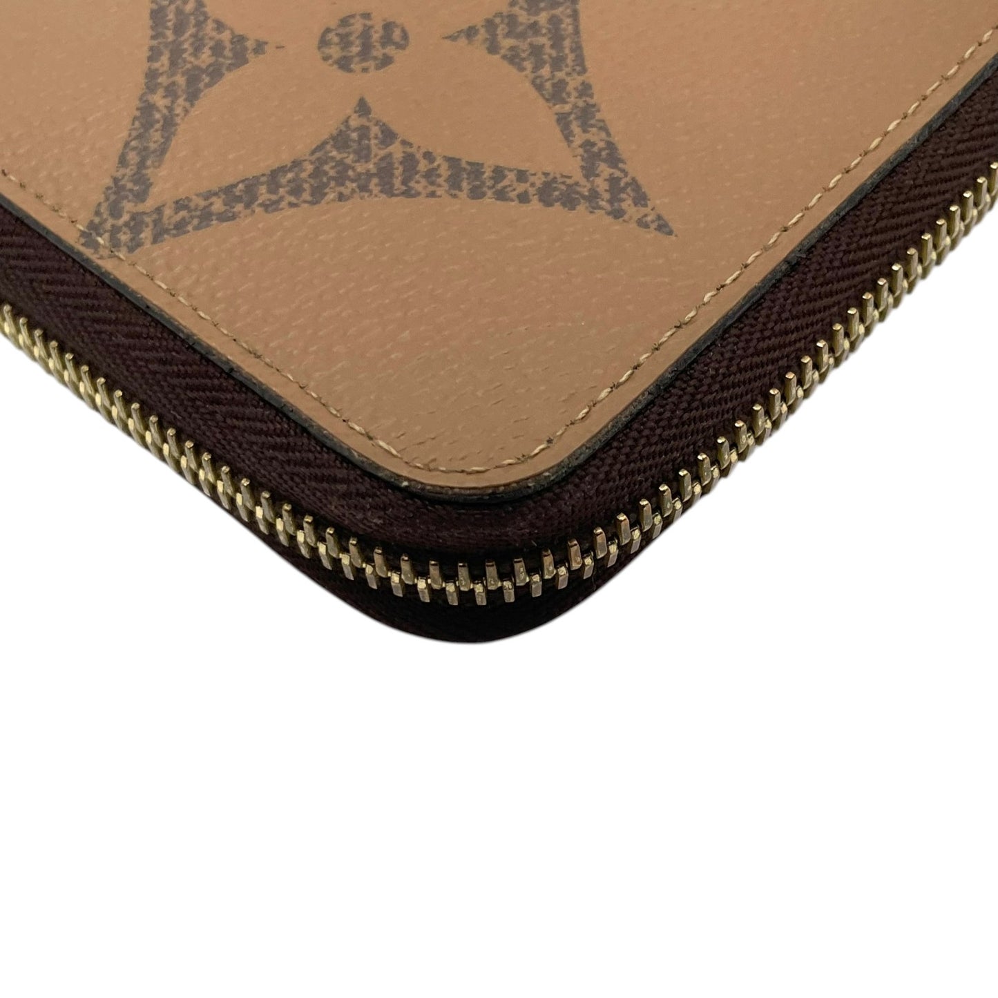 Louis Vuitton ルイ・ヴィトン ジッピーウォレット M69353 モノグラム ジャイアント リバース ラウンドファスナー 長財布 ブラウン
