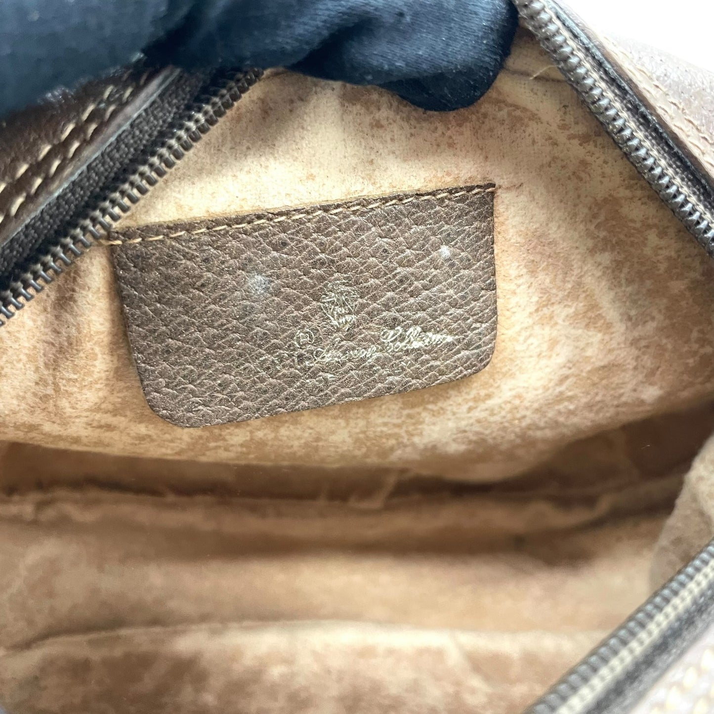 GUCCI グッチ GGスプリーム オールドグッチ PVC レザー シェリーライン ショルダーバッグ グレー ベージュ ゴールド金具 斜め掛け ヴィンテージ D5