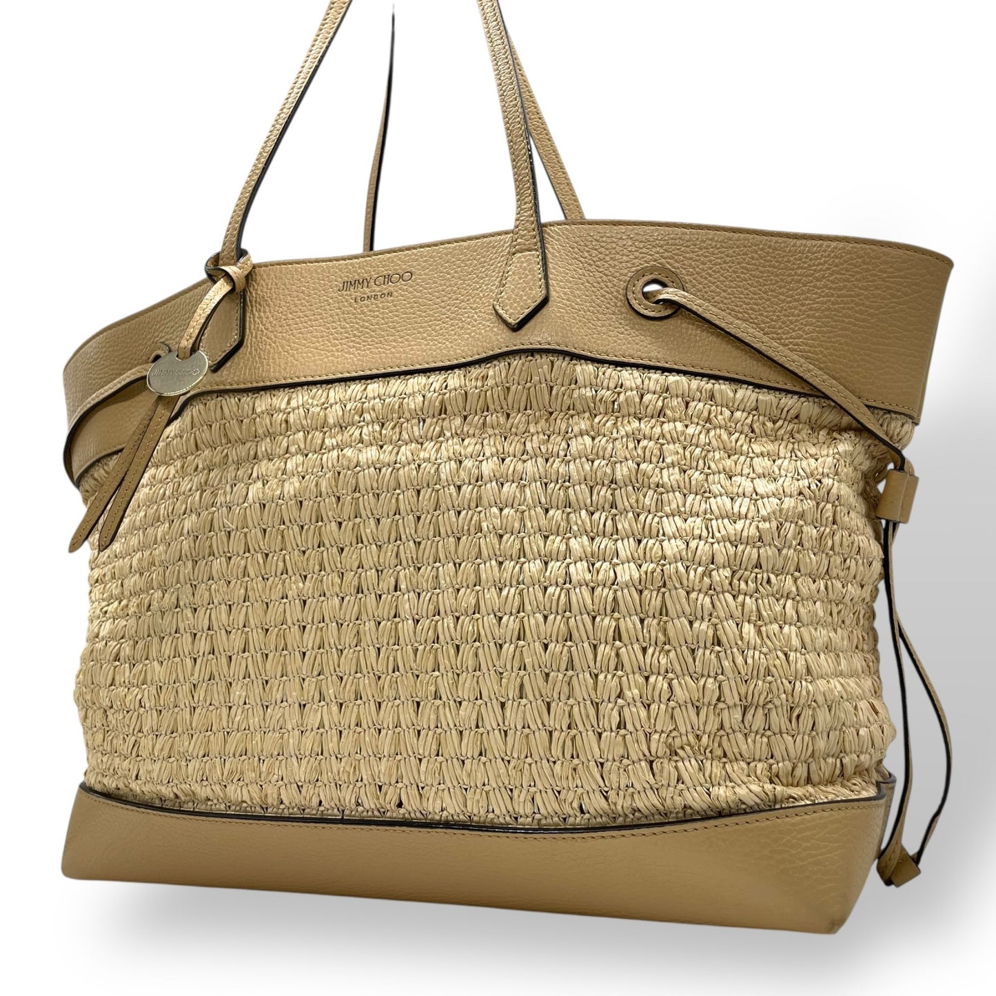 JIMMY CHOO ジミーチュウ カゴバッグ トートバッグ ワンショルダー かごバッグ ストロー ラフィア レザー 本革 ベージュ ゴールド金具 レディース カジュアル エレガント クラシック リゾート 肩掛け 鞄 バッグ カバン ブランド ロゴ U9