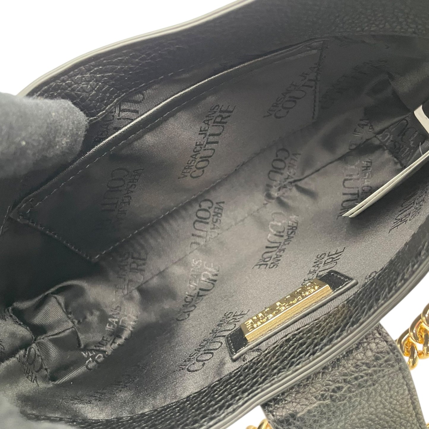 VERSACE JEANS COUTURE ヴェルサーチ ジーンズ クチュール 2WAY ショルダーバッグ ハンドバッグ ブラック ゴールド金具 チェーン ロゴ レディース K8