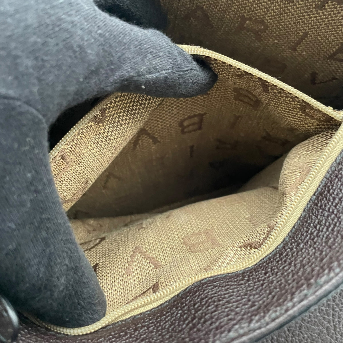 【美品】ブルガリ BVLGARI タマラ Tamara トートバッグ ハンドバッグ フラップバッグ ブルガリブルガリ サークル金具 グレインレザー 本革 ダークブラウン 茶 ゴールド金具 ヴィンテージ A4サイズ収納可能 E5