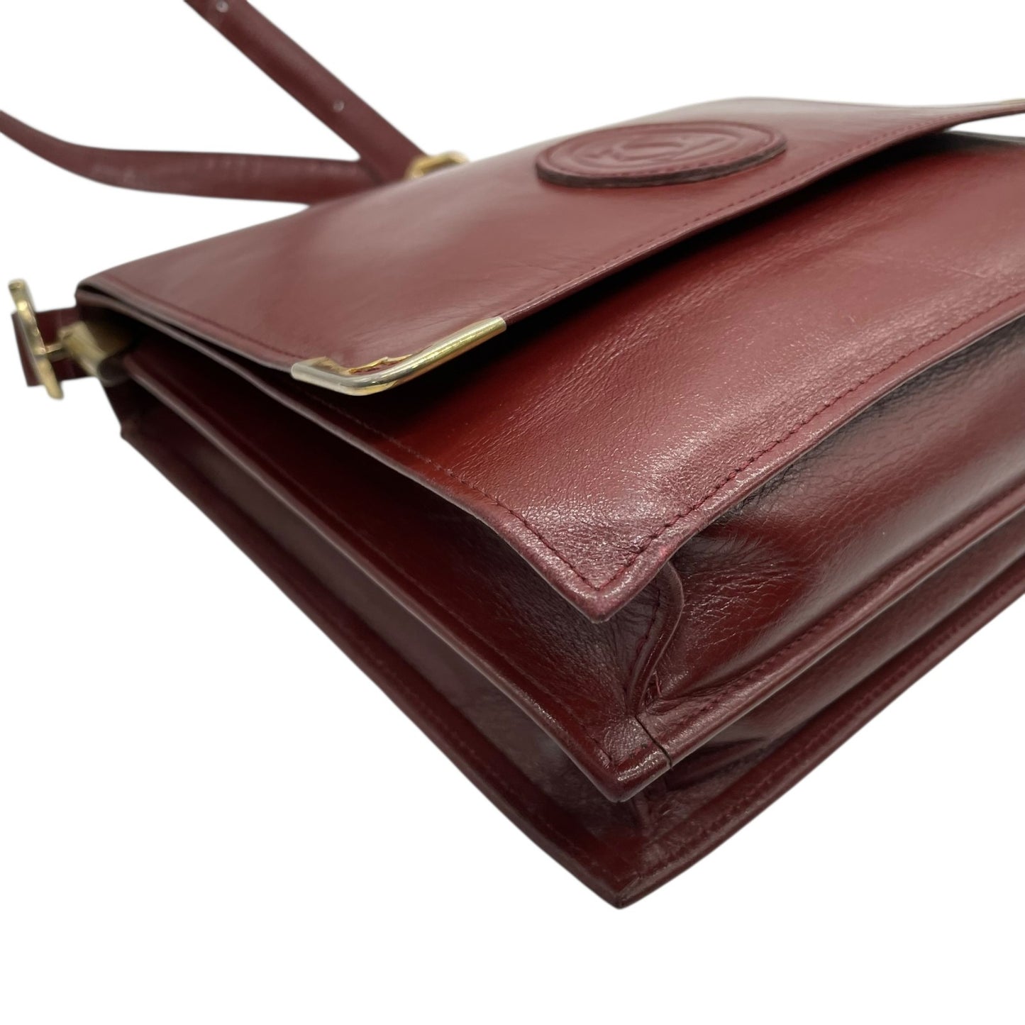 良品 Cartier カルティエ マストライン ショルダーバッグ レザー ボルドー 金具 斜め掛け可 クロスボディ フラップ ビンテージ クラシック エレガント レディース 鞄 バック オールド ロゴ レトロ 上品 高級 本革 D82