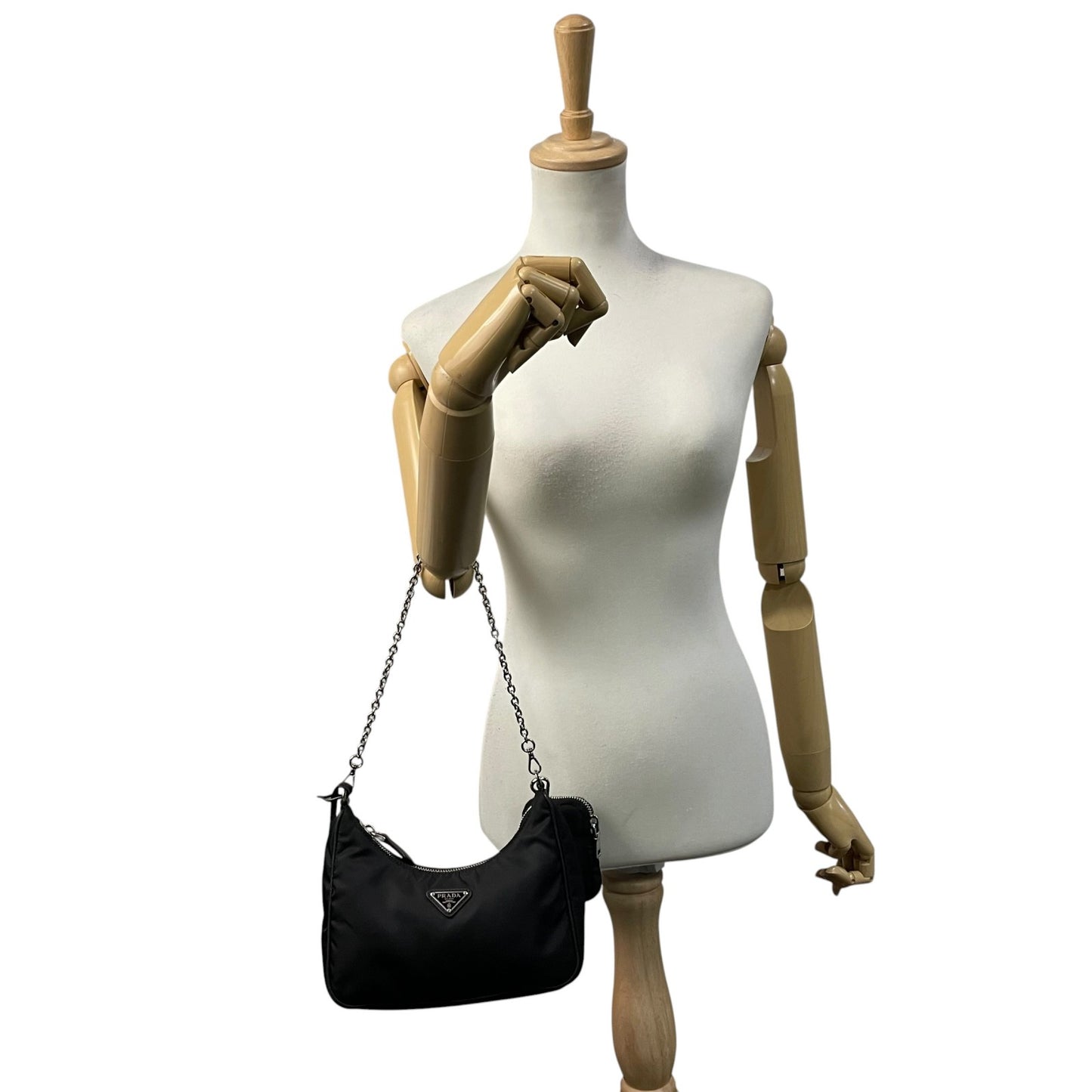 PRADA プラダ リエディション2005 ショルダーバッグ 1BH204 ブラック ナイロン Re-Edition 2005 ポーチ クロシェット キーリング ストラップ付 C4