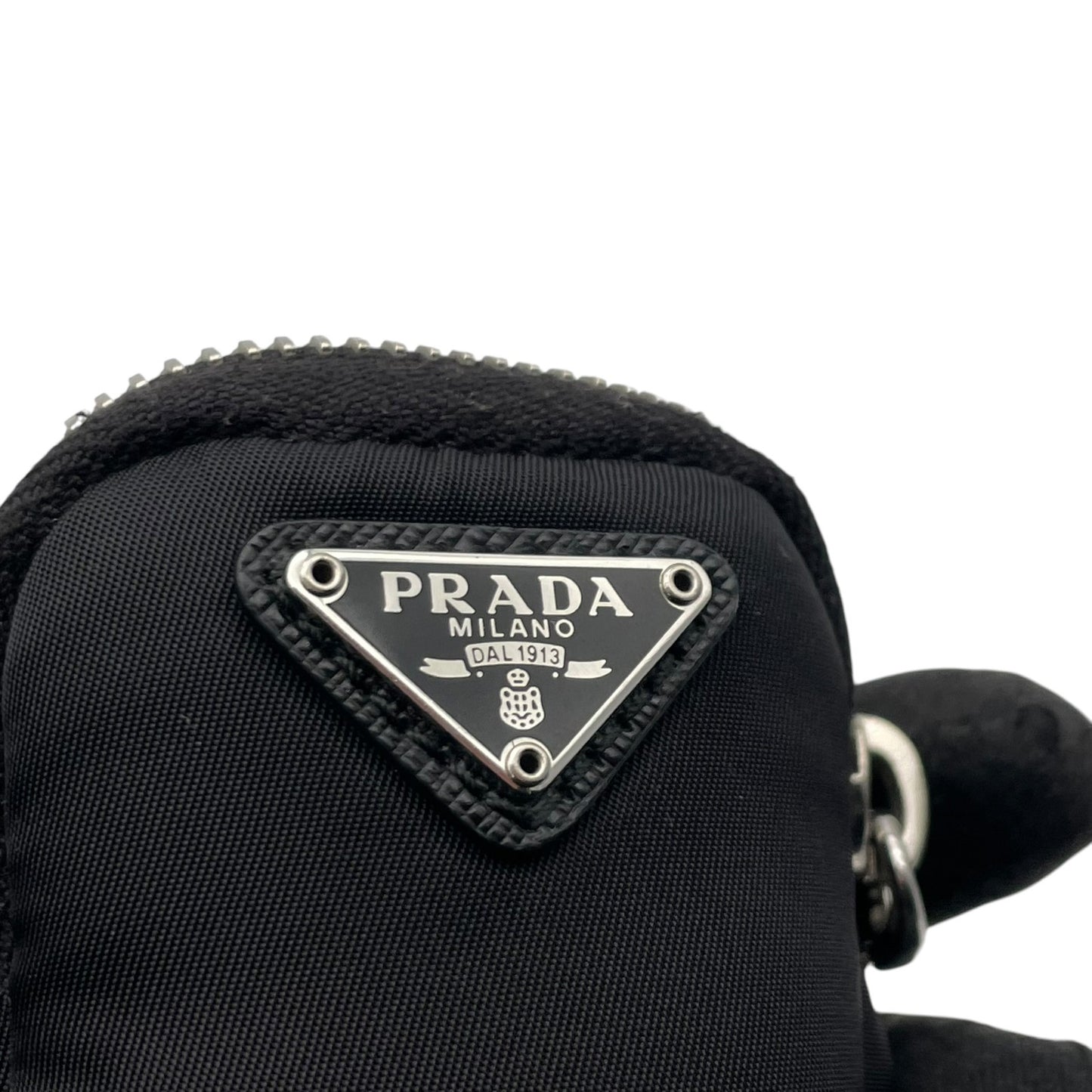 PRADA プラダ リエディション2005 ショルダーバッグ 1BH204 ブラック ナイロン Re-Edition 2005 ポーチ クロシェット キーリング ストラップ付 C4
