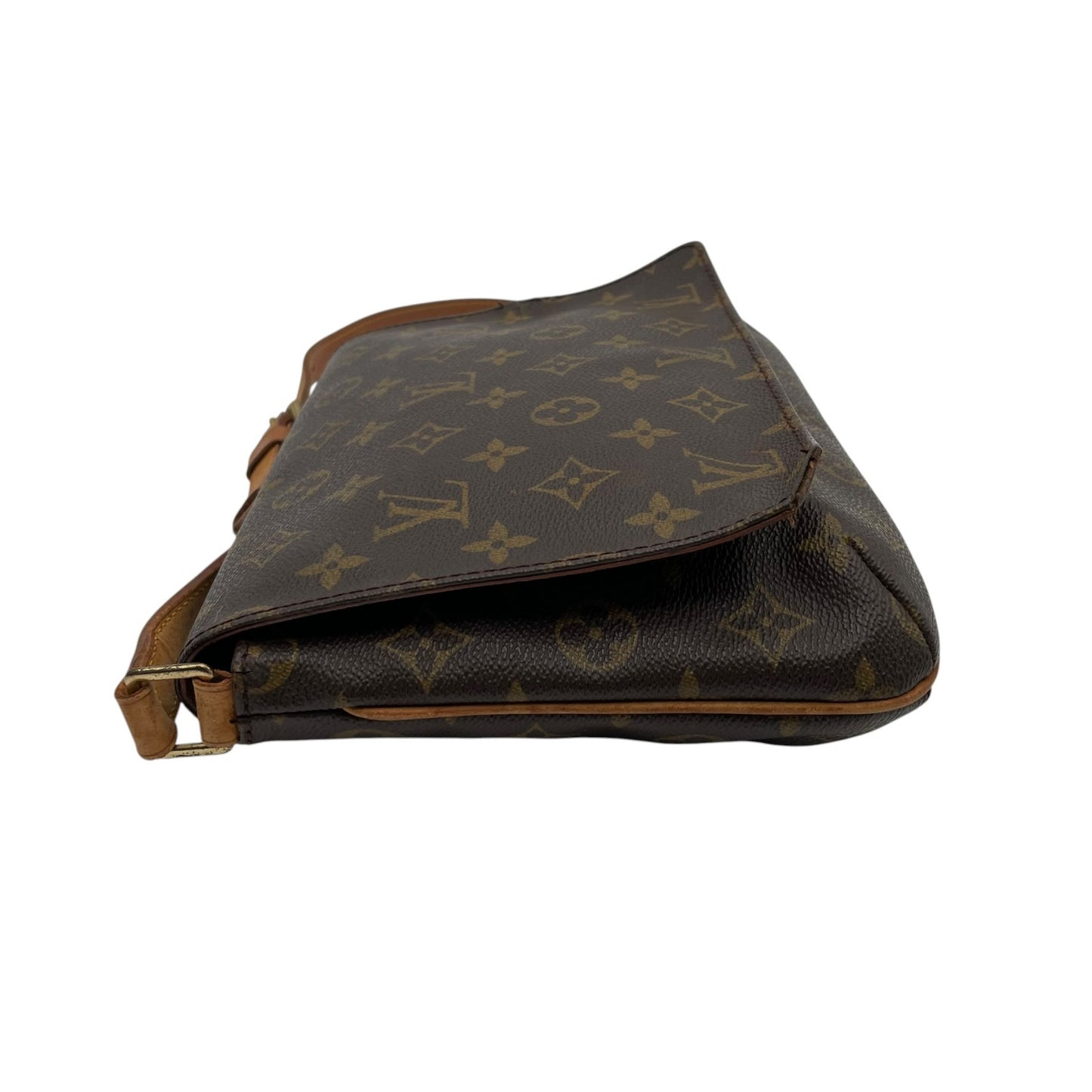 【良品】 ルイ・ヴィトン LOUIS VUITTON モノグラム ミュゼットタンゴ ショルダーバッグ クロスボディ 肩掛け PVC レザー ブラウン 茶 ゴールド金具 フラップ マグネット開閉 レディース エレガント カジュアル 定番 人気 お出かけ C7