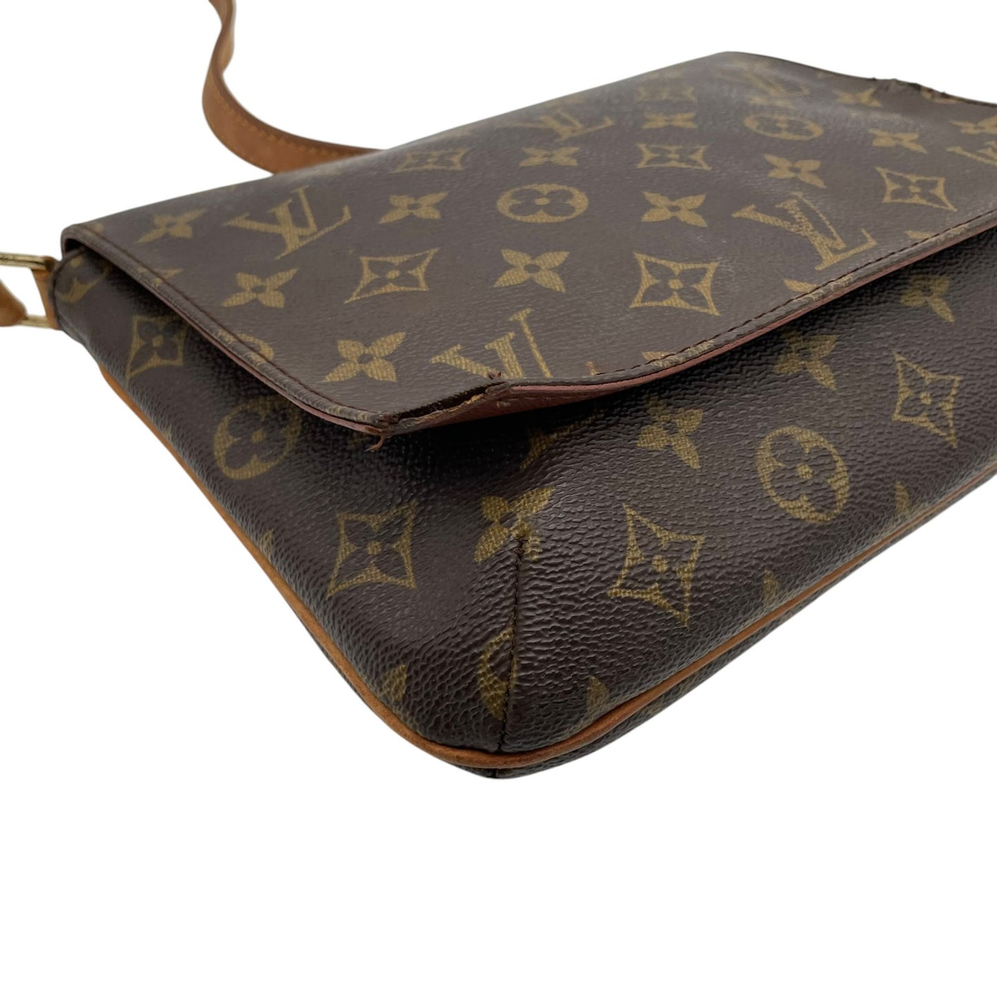 【良品】 ルイ・ヴィトン LOUIS VUITTON モノグラム ミュゼットタンゴ ショルダーバッグ クロスボディ 肩掛け PVC レザー ブラウン 茶 ゴールド金具 フラップ マグネット開閉 レディース エレガント カジュアル 定番 人気 お出かけ C7