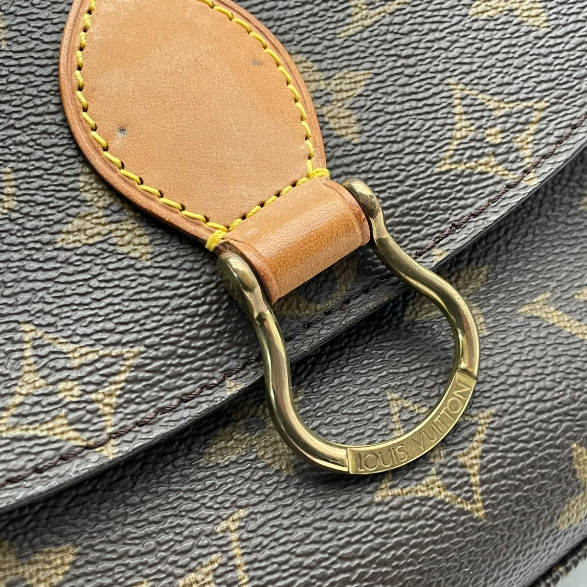ルイヴィトン LOUIS VUITTON サンクルー PM モノグラム ショルダーバッグ 斜め掛け ポシェット フラップ PVC レザー 本革 ブラウン 茶 ゴールド金具 ヴィンテージ ビンテージ クラシカル エレガント レディース K5