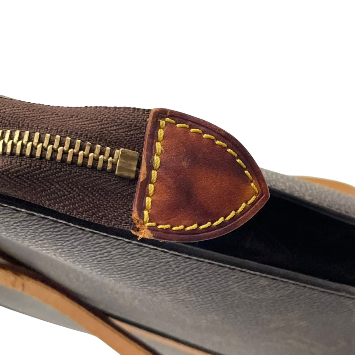 ルイヴィトン LOUIS VUITTON バビロン モノグラム トートバッグ ショルダーバッグ 肩掛け A4サイズ収納可能 通勤 通学 PVC レザー 本革 ブラウン 茶 ゴールド金具 M51102 ヴィンテージ ビンテージ クラシカル エレガント E16
