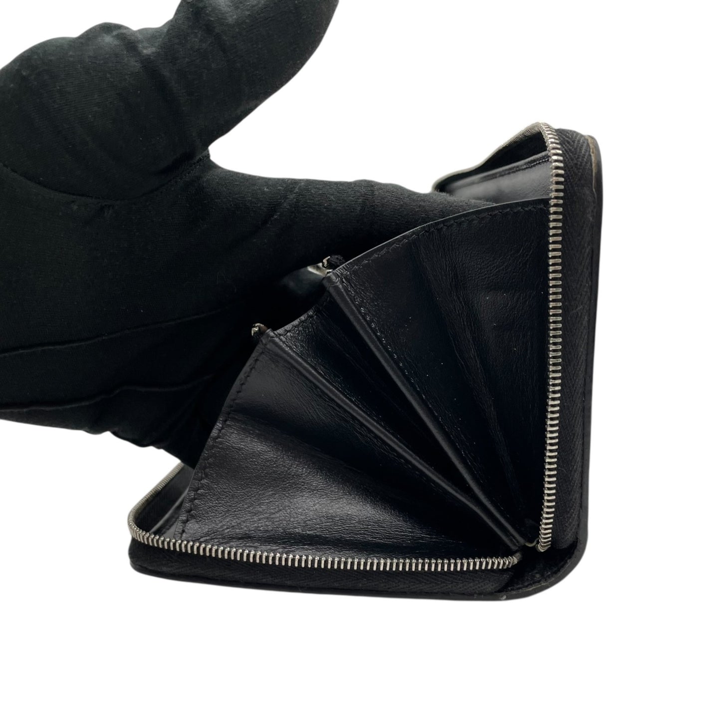 celine セリーヌ 長財布 レザー 本革 黒 ブラック シルバー金具 エレガント クラシック 高級感 上品 カジュアル 普段使い お出かけ デイリーユース レディース ビンテージ レトロ シンプル おしゃれ 大人女子 贈り物 プレゼント W4