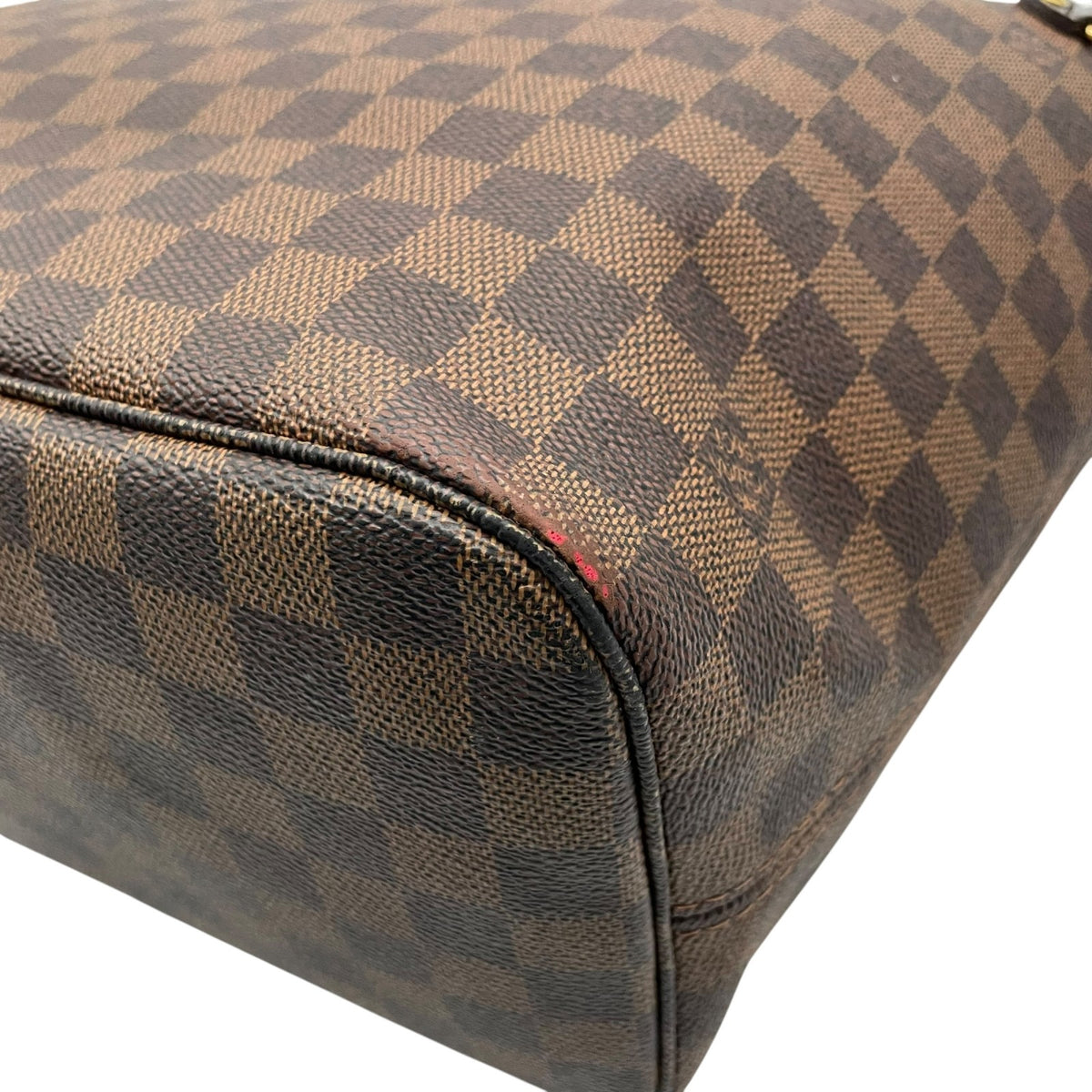 Louis Vuitton ルイヴィトン バッグ ダミエ エベヌ ネヴァーフルMM トートバッグ ハンドバッグ 手提げ 肩掛け PVC レザー ブラウン 茶系 レッド インナー赤 ゴールド金具 大容量 レディース 定番 H