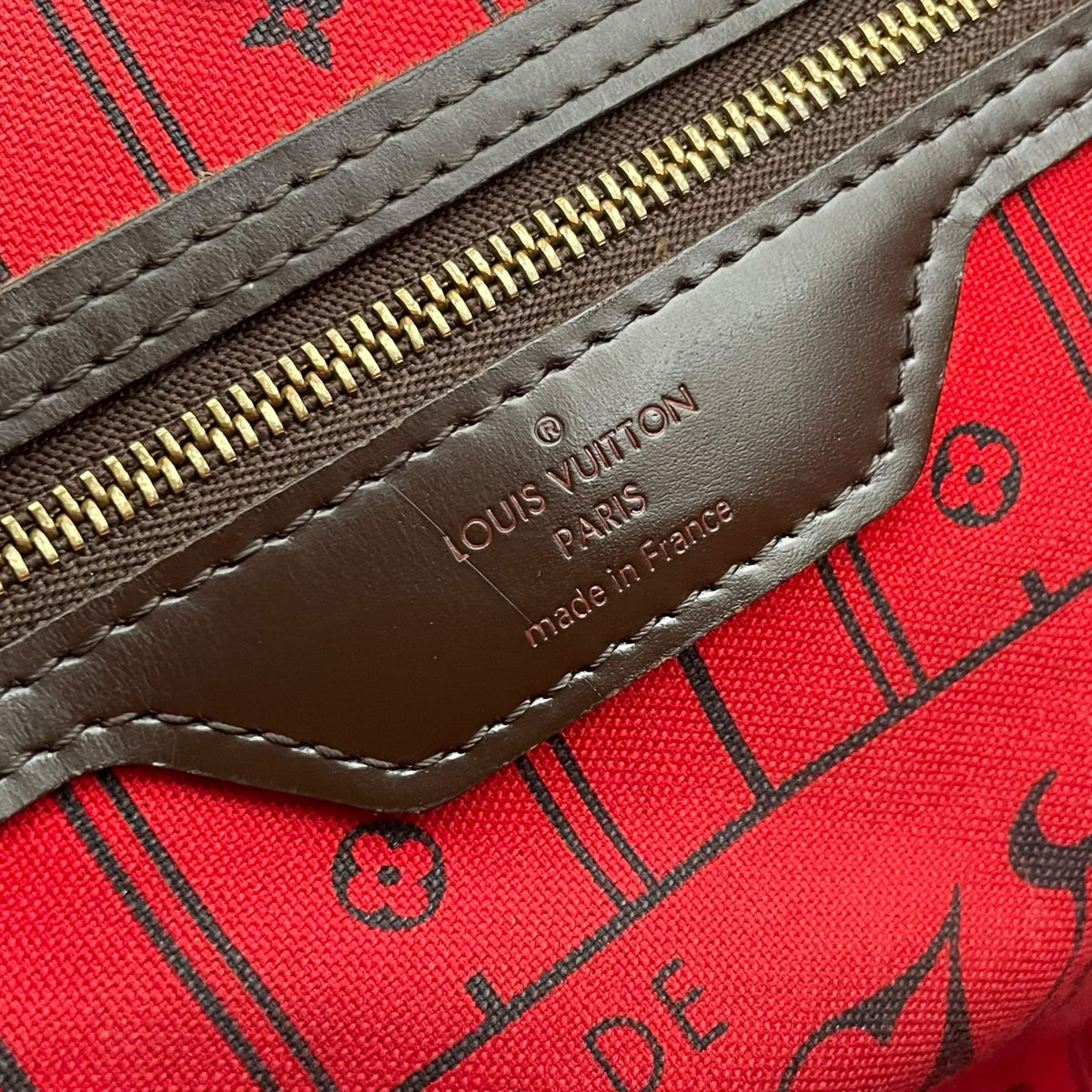 Louis Vuitton ルイヴィトン バッグ ダミエ エベヌ ネヴァーフルMM トートバッグ ハンドバッグ 手提げ 肩掛け PVC レザー ブラウン 茶系 レッド インナー赤 ゴールド金具 大容量 レディース 定番 H