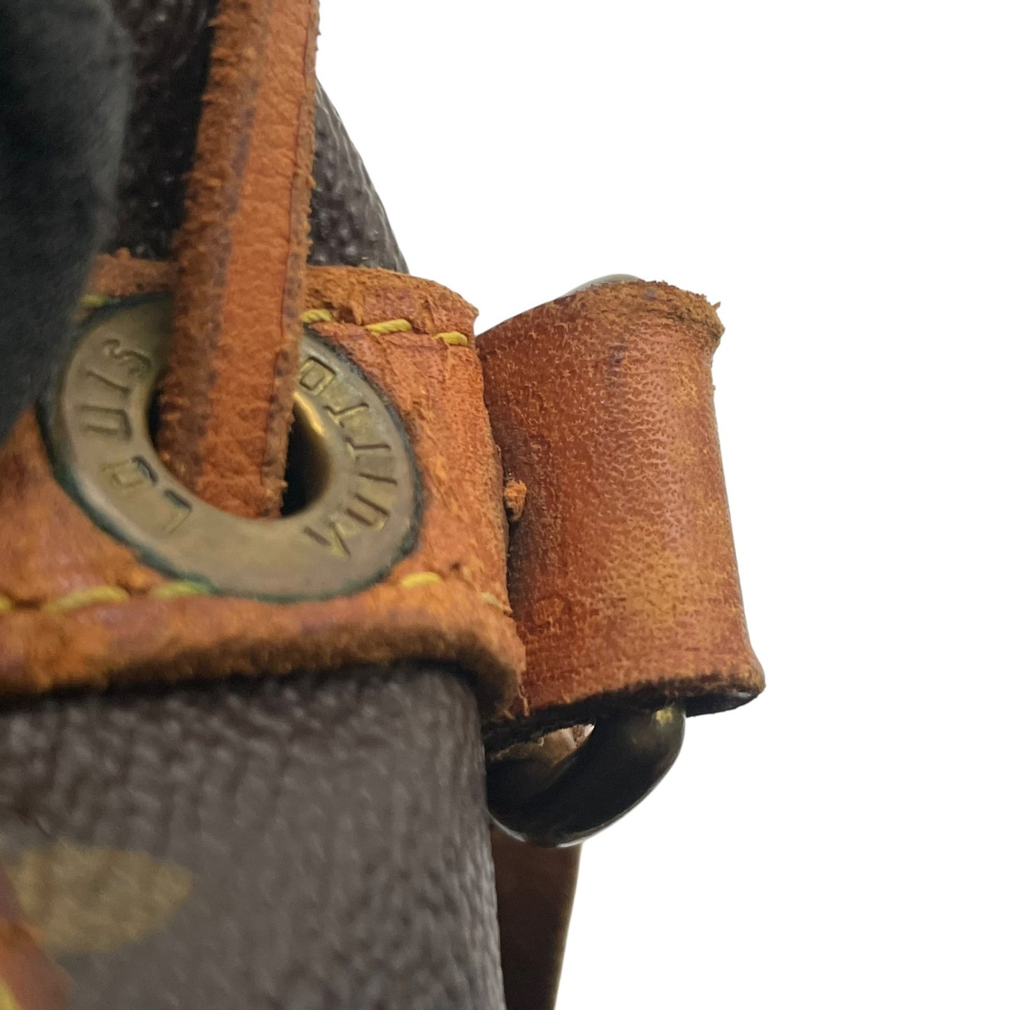 Louis Vuitton ルイヴィトン バッグ モノグラム ノエ 巾着型 ワンショルダーバッグ 巾着バッグ 本革 ヌメ革 ブラウン 茶系 金具ゴールド ヴィンテージ クラシック エレガント 普段使い レディース D5