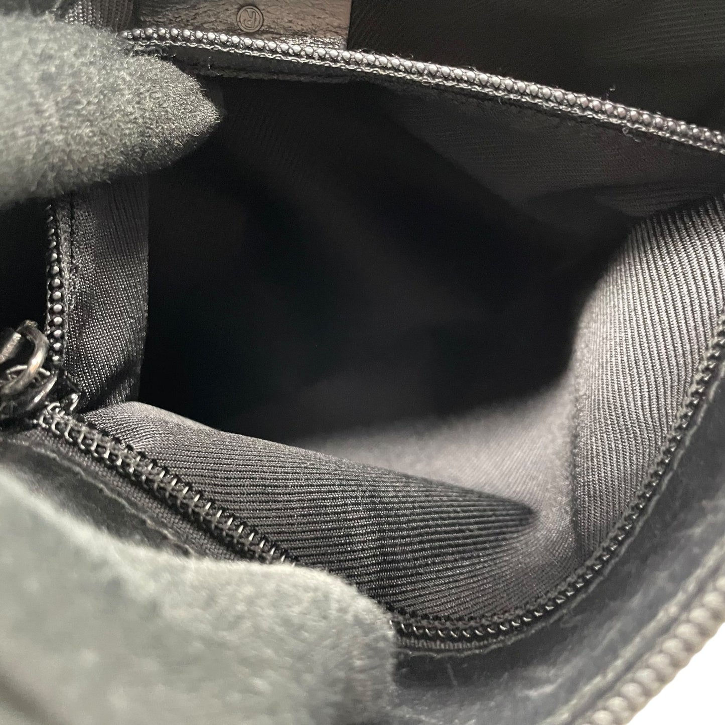 GUCCI グッチ ホースビット ナイロン レザー ショルダーバッグ 黒 ブラック シルバー金具 斜め掛け メンズ レディース K2