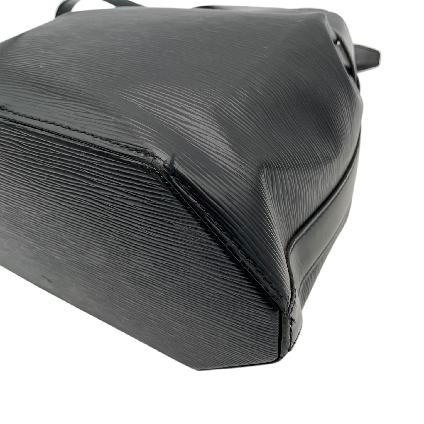 Louis Vuitton ルイヴィトン エピ ノエ ショルダーバッグ レザー 黒 ノワール ブラック 巾着型 バケットバッグ シルバー金具 レディース E2