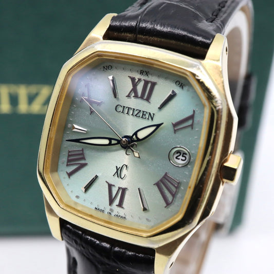 箱付 シチズン CITIZEN xC クロスシー エコドライブ 電波時計 H058-T017576 レディース 腕時計 ソーラー スクエア オクタゴン ゴールド グリーン文字盤 レザー 革ベルト アナログ クラシック G