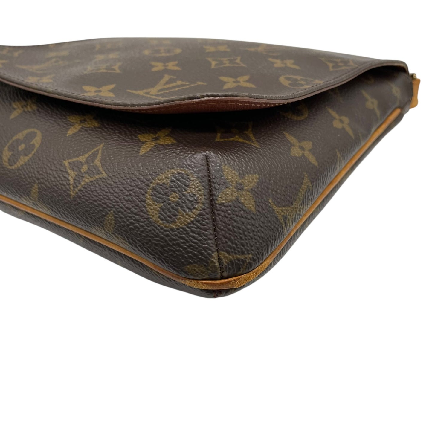 LOUIS VUITTON ルイヴィトン モノグラム ミュゼットサルサ ショート ショルダーバッグ PVC レザー ブラウン ゴールド金具 レディース エレガント クラシック ビンテージ 肩掛け 鞄 デイリーユース 定番 人気 本革 普段使い K4