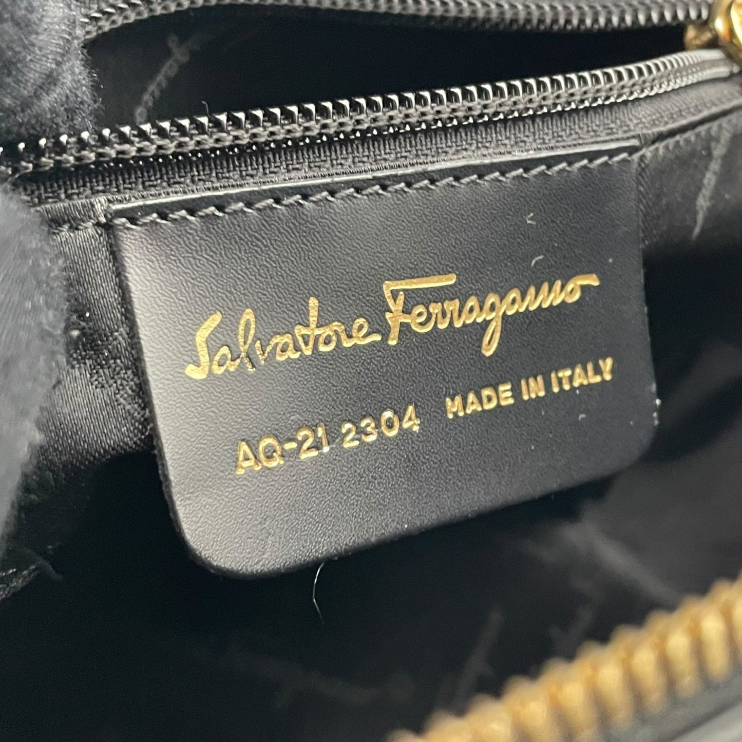 Salvatore Ferragamo フェラガモ ガンチーニ ハンドバッグ レザー ブラック ゴールド金具 パドロック フォーマル レディース B4