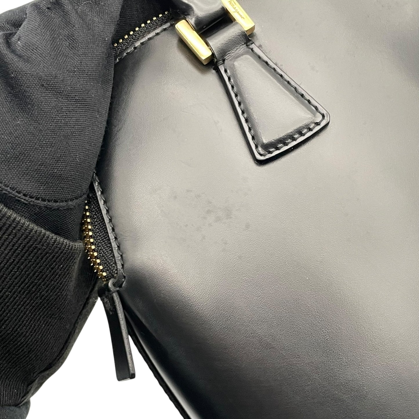 Salvatore Ferragamo フェラガモ ガンチーニ ハンドバッグ レザー ブラック ゴールド金具 パドロック フォーマル レディース B4