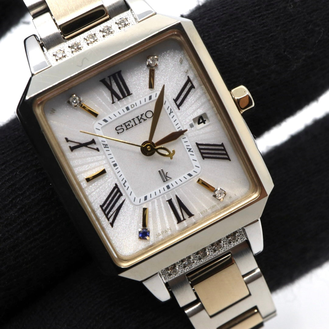 【未使用級／稼働品】セイコー ルキア LUKIAYASE プロデュース 限定モデル SSVW105 1B32-0AP0 ソーラー電波 ダイヤモンド サファイア 白蝶貝 スクエア レディース 腕時計 コンビ 希少 レア クリーニング済 G8