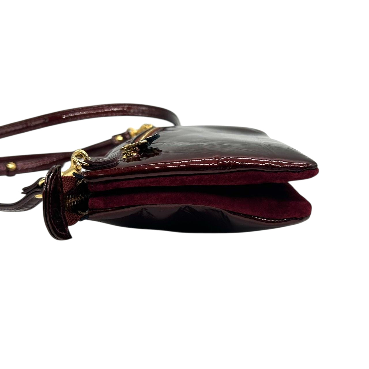 【極美品／未使用級】アタオ オフィスブーブー お財布ポシェット ショルダーバッグ エナメル スウェード ワインレッド ボルドー レディース ATAO 斜め掛け可 タッセル ゴールド金具 ウォレットショルダー 神戸ブランド s30