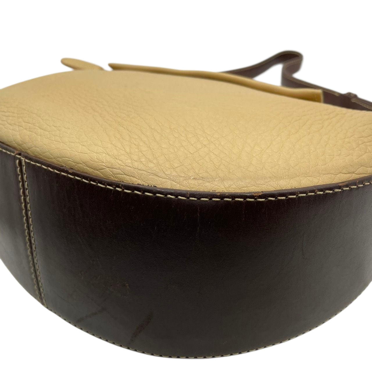 【希少コラボ】キタムラ ディズニー ワンショルダーバッグ レザー バイカラー ベージュ ブラウン レディース 肩掛け Kロゴチャーム 東京ディズニーリゾート限定 Kitamura x Disney ホーボーバッグ 日本製 U1