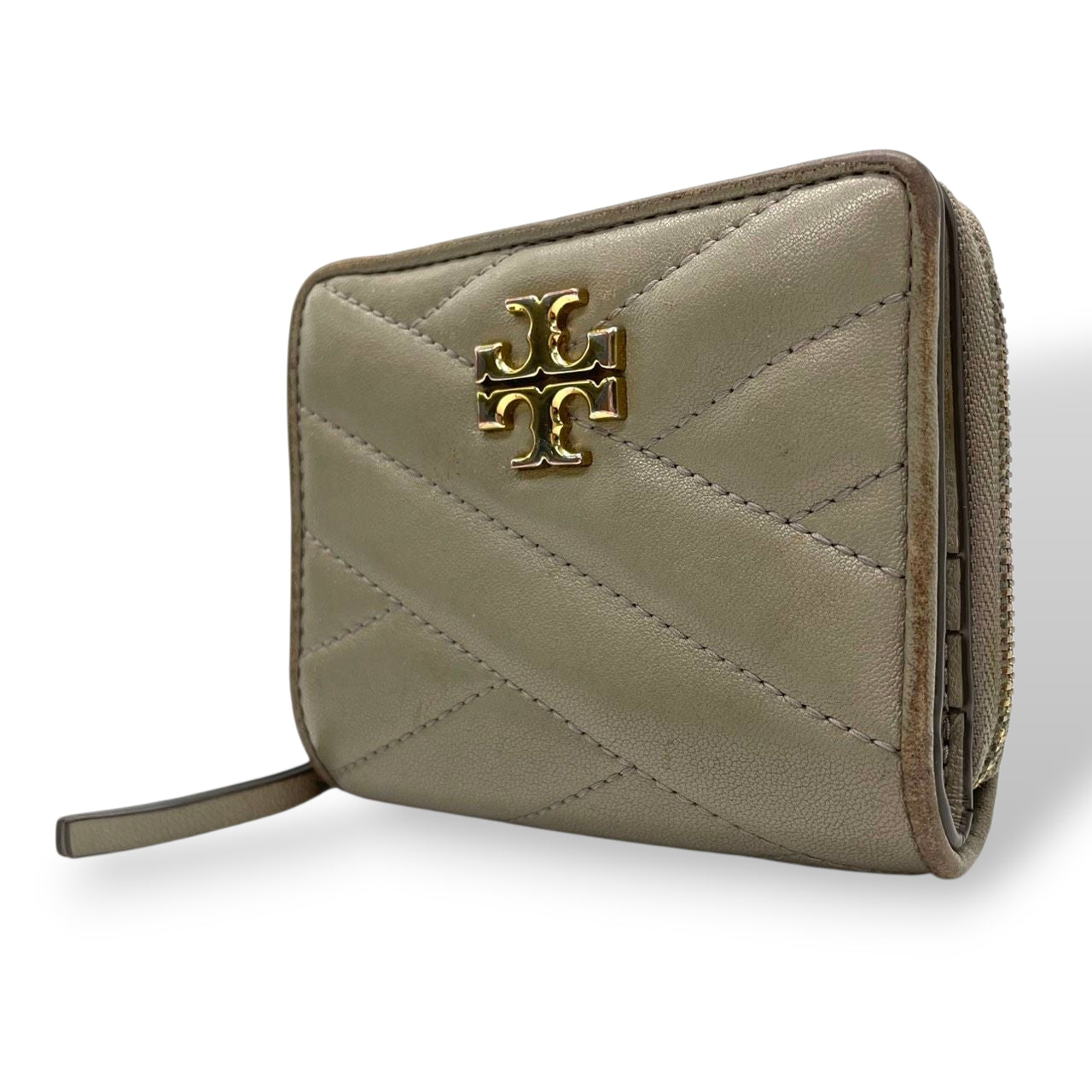 TORY BURCH トリーバーチ 二つ折り財布 コンパクトウォレット ラウンドファスナー キルティング シェブロン ダブルTロゴ ゴールド金具 レザー グレー レディース エレガント m2