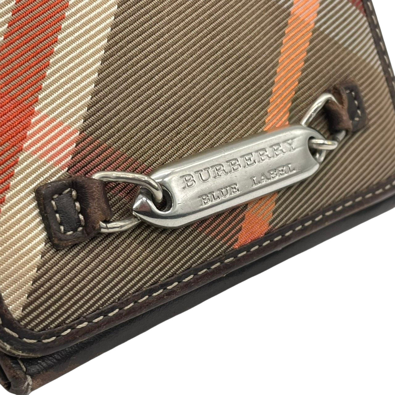 BURBERRY BLUE LABEL バーバリーブルーレーベル 三つ折り財布 コンパクトウォレット チェック柄 プレートロゴ シルバー金具 ナイロン レザー ブラウン マルチカラー レディース クラシック m2