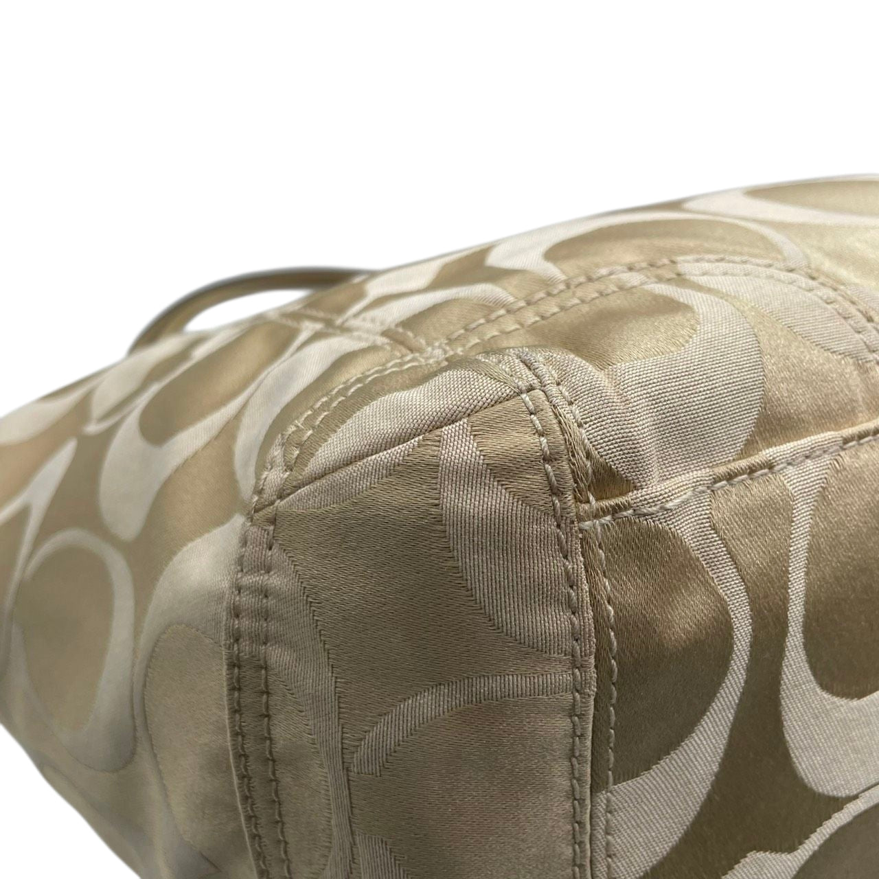 【美品】コーチ COACH ギャラリー トートバッグ ショルダーバッグ シグネチャー 2WAY ワンショルダー 斜め掛け可 自立可 キャンバス レザー ベージュ A4収納可 大容量 レディース エレガント 13140 s85