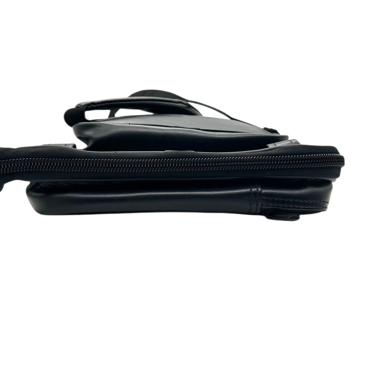 【美品】ケーシーズ KC's スティックバック 3WAY リュック デイパック ショルダーバッグ ビジネスバッグ ブリーフケース 斜め掛け可 A4収納 レザー 本革 ブラック 黒 メンズ バイカー ライダース 日本製 X3