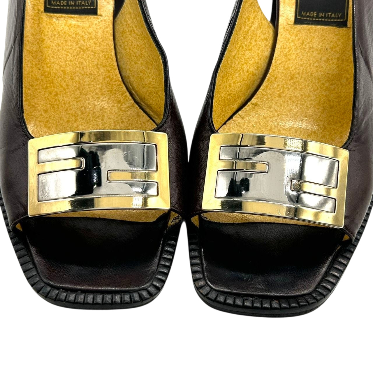 フェンディ FENDI サンダル ミュール ズッカ FFロゴ バックストラップ スクエアトゥ レザー 本革 ダークブラウン ゴールド シルバー 36 23cm イタリア製 ハイヒール エレガント ラグジュアリー ヴィンテージ CT1