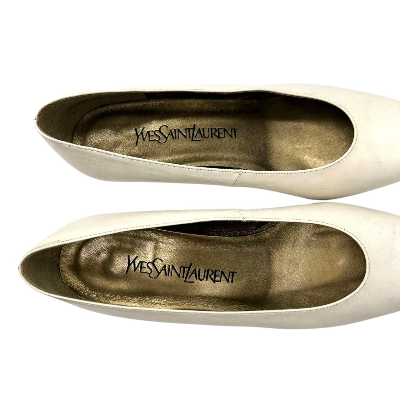 イヴサンローラン YSL パンプス ポインテッドトゥ プレーン レザー 本革 オフホワイト アイボリー 36 23cm ヴィンテージ クラシック YSLロゴ レディース ハイヒール エレガント フェミニン フォーマル オフィス ビジネス 通勤 CT1
