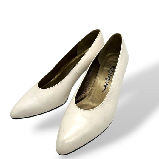 イヴサンローラン YSL パンプス ポインテッドトゥ プレーン レザー 本革 オフホワイト アイボリー 36 23cm ヴィンテージ クラシック YSLロゴ レディース ハイヒール エレガント フェミニン フォーマル オフィス ビジネス 通勤 CT1