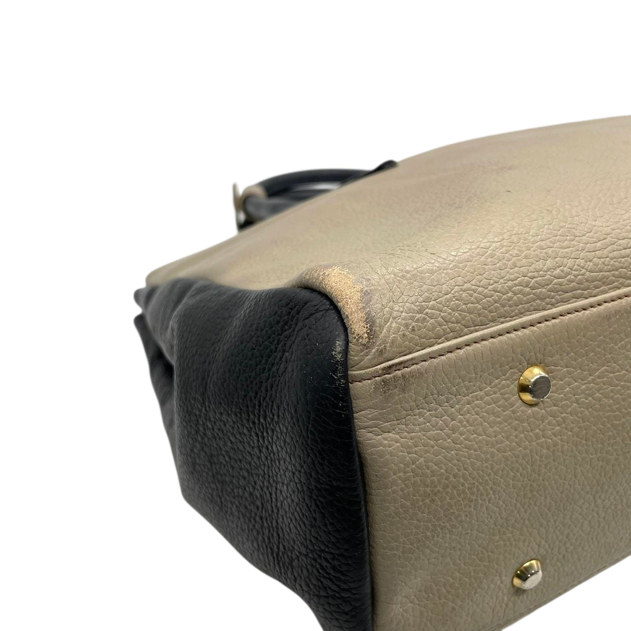 アタオ ATAO elvy エルヴィ 定番人気モデル トートバッグ ハンドバッグ レザー 本革 牛革 バイカラー A4収納可能 ビジネスバッグ 通勤 通学 レディース エレガント 上品 ゴールド金具 シンプルデザイン 肩掛け可能 大人女子 働く女性 U16