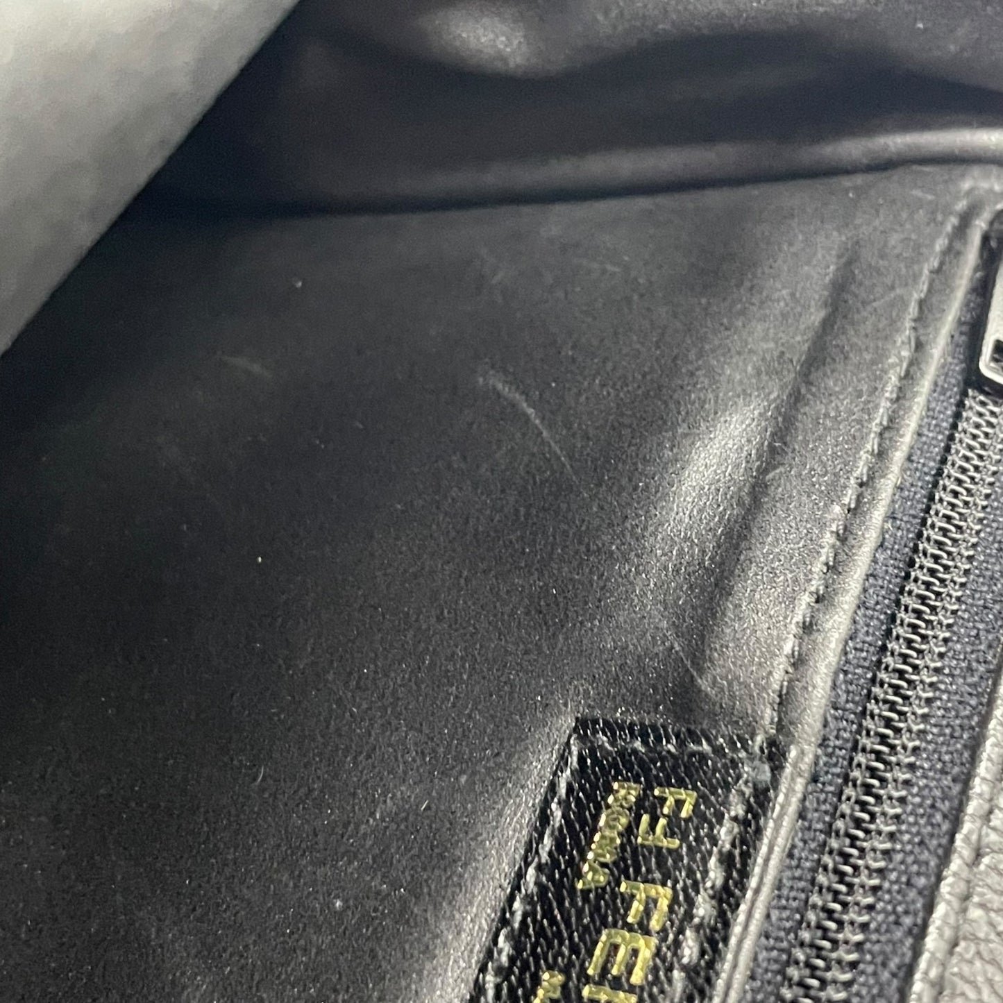 Authentic FENDI Woven Leather Shoulder Bag Black Flap Pochette Crossbody Vintage Leather Women