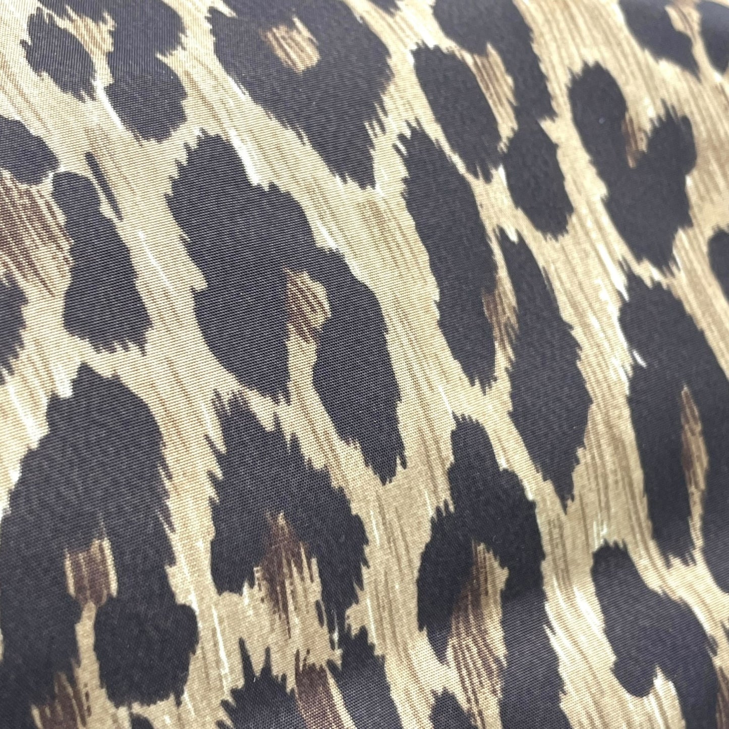 美品 DOLCE&GABBANA ドルチェ＆ガッパーナ ハンドバッグ レオパード ヒョウ柄 茶 ブラウン ナイロン パテントレザー シルバー金具 がま口 レディース C3