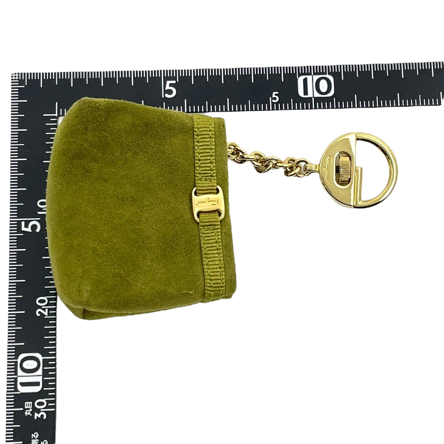 サルヴァトーレフェラガモ Ferragamo ヴァラリボン バッグチャーム キーホルダー コインケース 小物入れ スエード 緑 グリーン ゴールド金具 ボックス付 M3