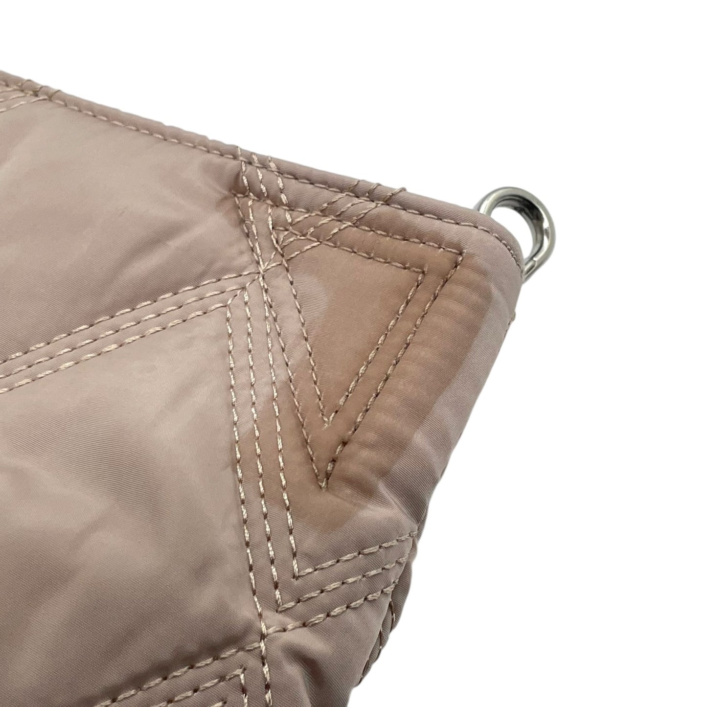 ダイアナ DIANA キルティング ショルダーバッグ ベージュ ナイロン トート 2WAY A4収納可 上品 T2