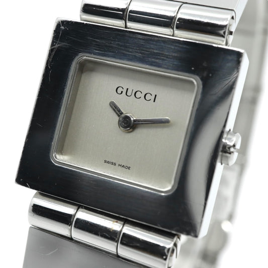 美品 電池交換済 クリーニング済 グッチ GUCCI 600L 腕時計 レディースウォッチ スクエア シルバー文字盤 ステンレススチール クォーツ アナログ バングル ブレスレット エレガント クラシック ドレスウォッチ 稼働品 G3