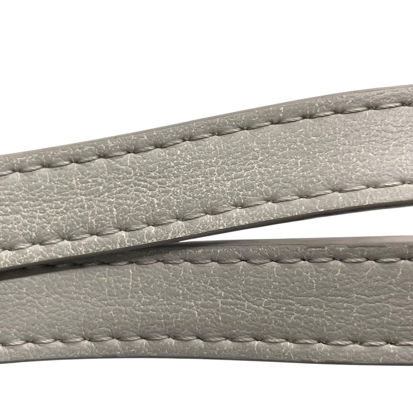 23区 Vingt-trois arrondissements トートバッグ グレー レザー シルバー金具 肩掛け可 A4収納可 上品 シンプル ビジネス 通勤 通学 レディース U11