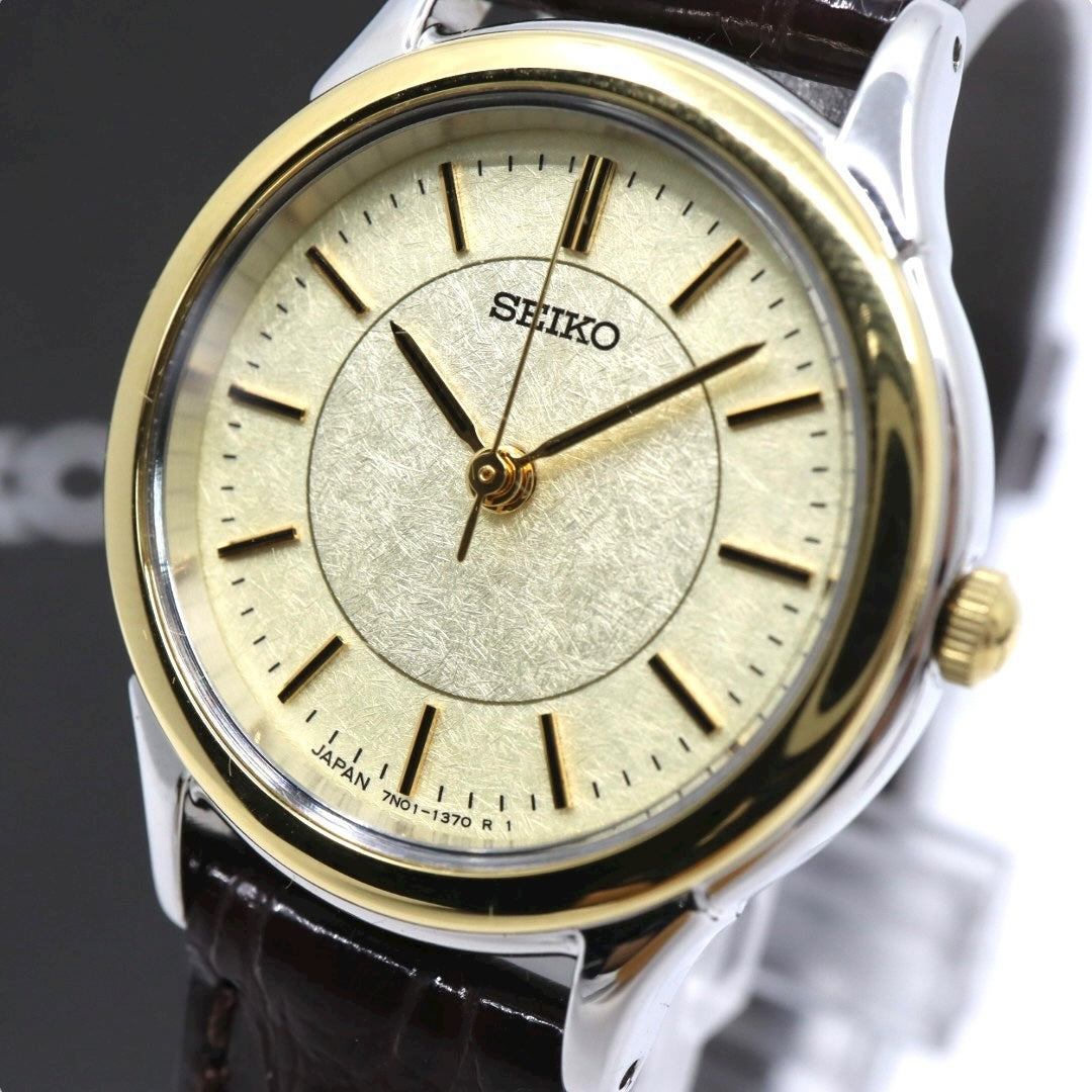 SEIKO セイコー 7N01-6881 ゴールドトーン ベゼル テクスチャー文字盤 クォーツ レディース ステンレス レザーベルト 上品 エレガント ウォッチ G11