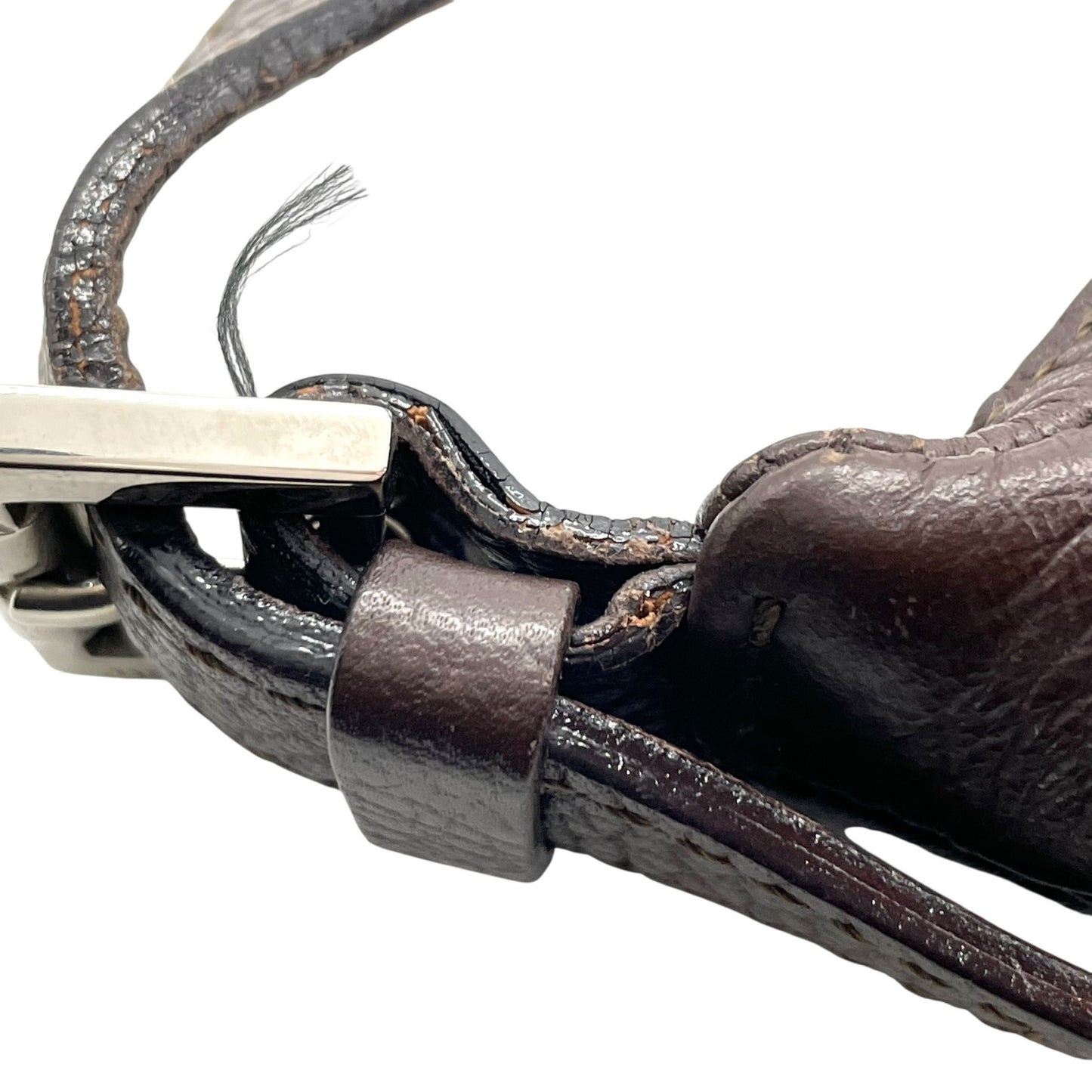 美品 BURBERRY バーバリー ワンショルダーバッグ ハンドバッグ 茶 ダークブラウン レザー シルバー金具 ロゴ型押し 肩掛け可 ファスナー開閉 ホーボー レディース K4