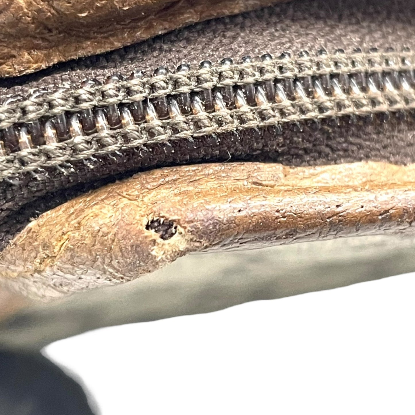 GUCCI グッチ GGプラス グッチプラス クラッチバッグ セカンドバッグ グレー ベージュ PVC レザー ゴールド金具 オールドグッチ ヴィンテージ メンズ レディース K11