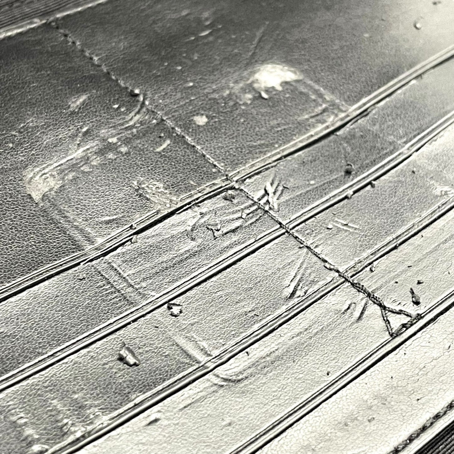 COACH コーチ クラッチバッグ セカンドバッグ F93555 黒 ブラック レザー ブラック金具 ロゴ型押し ストラップ付 メンズ U2