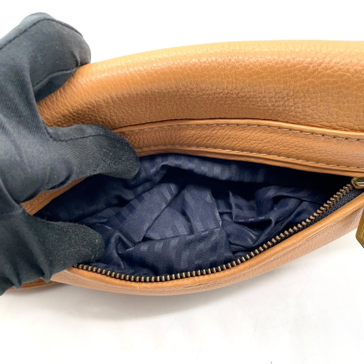 コーチ COACH ショルダーバッグ メッセンジャーバッグ キャメル ブラウン オールレザー シボ革 ゴールド金具 USA製 オールドコーチ ヴィンテージ 斜め掛け可 レディース U17