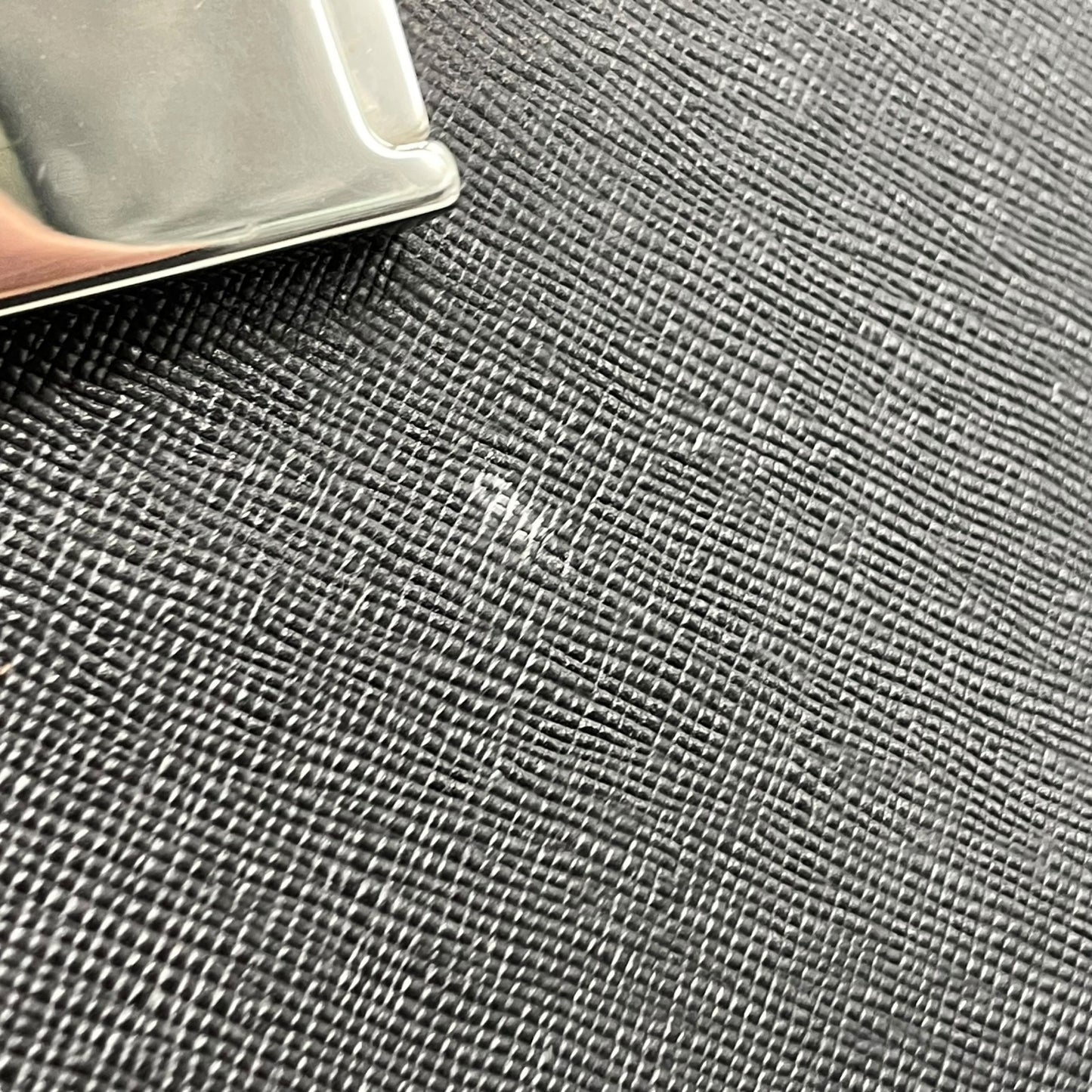 美品 PRADA プラダ ビジネスバッグ ダレスバッグ ブリーフケース 書類かばん 黒 ブラック NERO サフィアーノレザー シルバー金具 ロゴ クロシェット メンズ ビジネス D