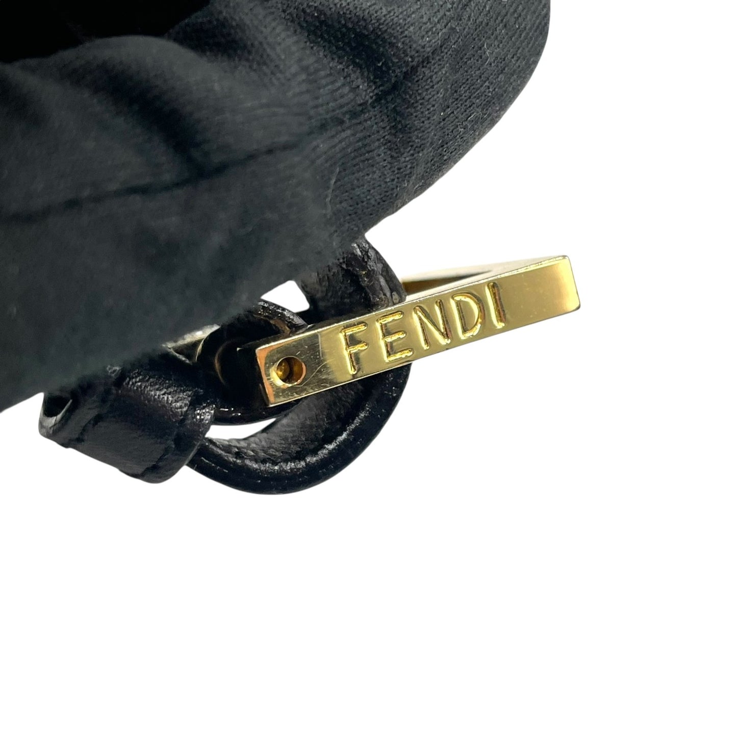 【未使用級】 FENDI フェンディ FFモチーフ ナイロン ショルダーバッグ ブラック ヴィンテージ オールド FF金具 ゴールド金具 ロゴ C3 美品